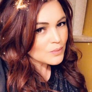 Meet your Posher, Rosario